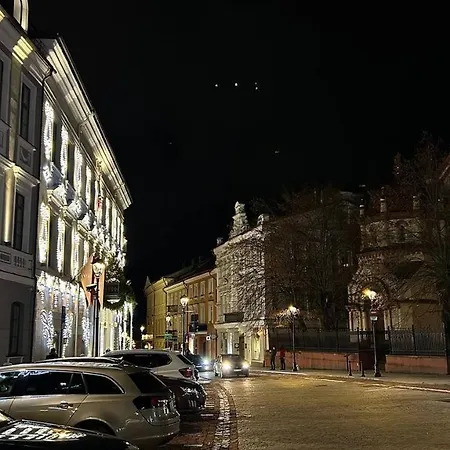Town Square Self Check-in 24h By H&h Apartment Vilnius