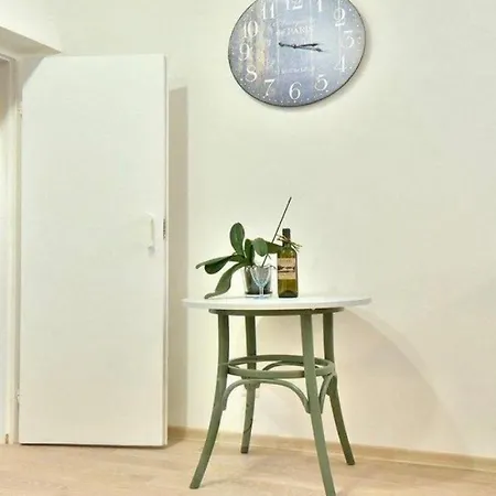 Apartment Town Square Self Check-in 24h By H&h
