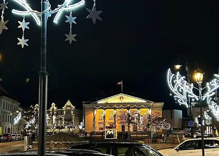 Town Square Self Check-in 24h By H&h